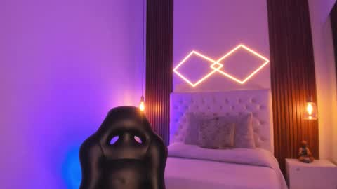 samabiecrussie online show from February 3, 2:53 am