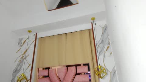 samaelandlilitt online show from November 16, 8:20 am