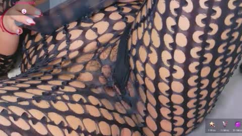 Snapshot of samannthaa_1 chatting on November 12, 9:03 pm samannthaa_1 online show from November 12, 9:03 pm