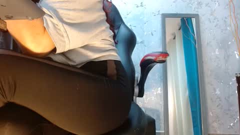 Snapshot of samanta_brownn_ chatting on October 14, 11:22 am samanta online show from October 14, 11:22 am