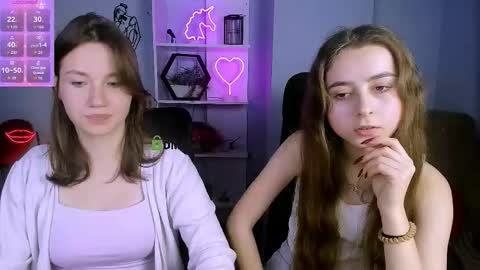 Snapshot of samanta_kisses chatting on December 3, 8:40 pm samanta_kisses online show from December 3, 8:40 pm