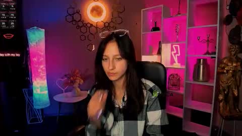 Snapshot of samanta_kisses chatting on December 18, 1:22 am samanta_kisses online show from December 18, 1:22 am