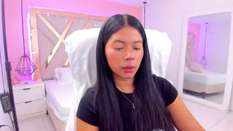 sam  online show from March 1, 1:51 am