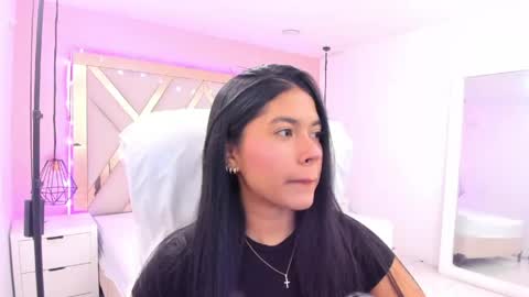 Snapshot of samantaa_shy chatting on May 12, 3:03 am sam online show from May 12, 3:03 am