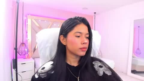 Snapshot of samantaa_shy chatting on July 14, 1:41 am sam online show from July 14, 1:41 am