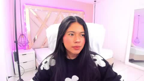 Snapshot of samantaa_shy chatting on July 14, 2:05 am sam online show from July 14, 2:05 am