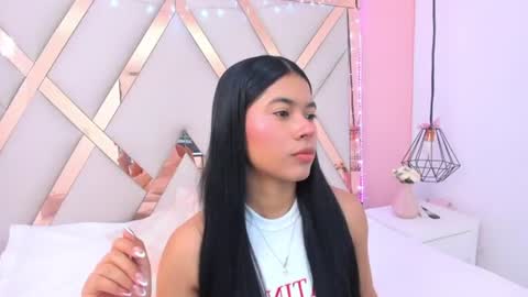 Snapshot of samantaa_shy chatting on July 19, 3:54 am sam online show from July 19, 3:54 am