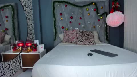 Snapshot of samantamaturehot chatting on January 7, 7:28 pm Samanta... online show from January 7, 7:28 pm
