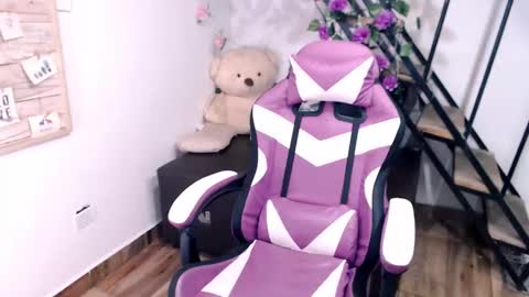 samantha online show from March 3, 5:08 pm