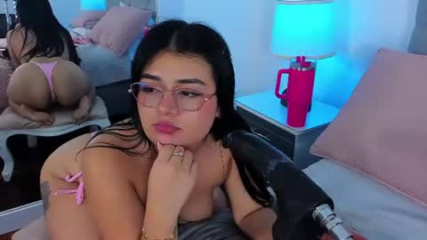 Snapshot of samantha__vega chatting on June 14, 2:24 am Samantha Vega online show from June 14, 2:24 am