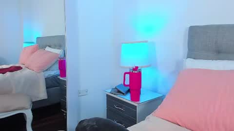 Snapshot of samantha__vega chatting on July 21, 8:33 pm Samantha Vega online show from July 21, 8:33 pm