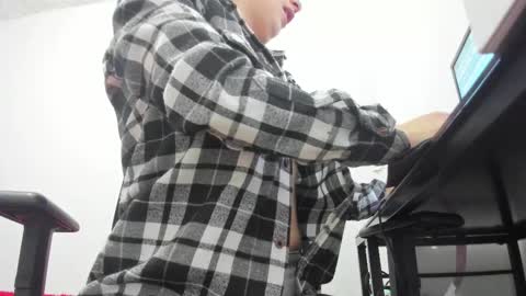 Samantha  online show from December 15, 11:25 am