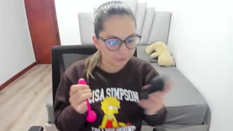 Samantha  online show from January 7, 11:29 pm