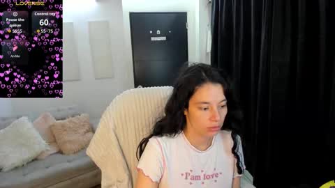 Snapshot of samantha_blow chatting on September 21, 3:52 am samantha_blow online show from September 21, 3:52 am