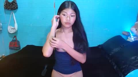 Snapshot of samantha_clariss chatting on October 23, 7:29 am samantha_clariss online show from October 23, 7:29 am