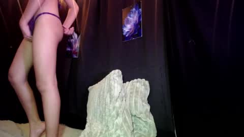 Snapshot of samantha_clariss chatting on July 22, 4:59 am samantha_clariss online show from July 22, 4:59 am