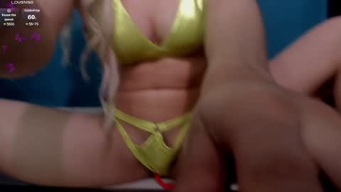 Snapshot of samantha_cp_ chatting on January 27, 9:22 pm Sammy online show from January 27, 9:22 pm