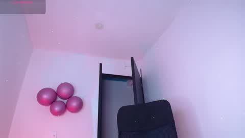 Samanta online show from December 1, 12:15 am