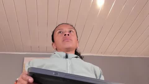 samantha_duart3 online show from July 10, 11:35 am