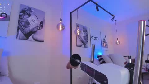 Samantha online show from February 21, 5:14 pm