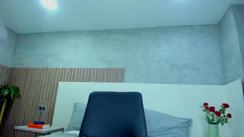 Snapshot of samantha_hotly chatting on June 4, 12:27 am Samantha online show from June 4, 12:27 am