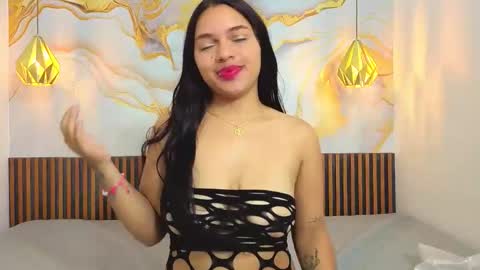 samantha_lopez2 online show from May 11, 4:04 pm