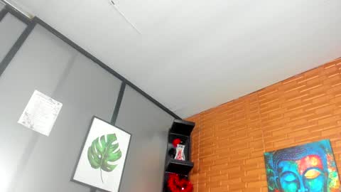 samantha_milfs online show from January 17, 1:03 pm