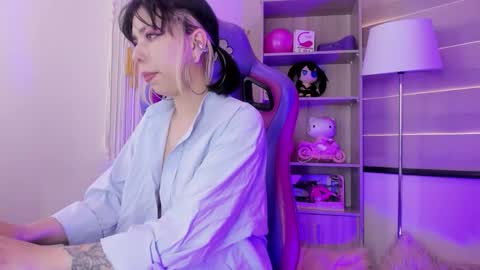 SAMY online show from November 13, 6:18 pm