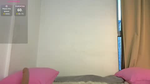 Snapshot of samantha_ros1 chatting on May 23, 12:09 pm Samantha Ros online show from May 23, 12:09 pm