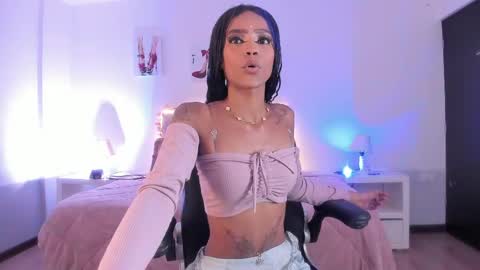 Samantha online show from May 14, 8:59 pm