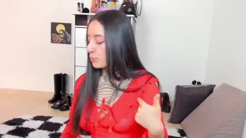 Snapshot of samantha_steward chatting on May 6, 7:30 pm Fernanda online show from May 6, 7:30 pm