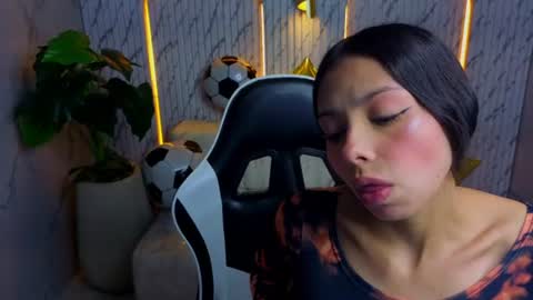 Snapshot of samantha_tx_ chatting on June 23, 3:04 am Samantha online show from June 23, 3:04 am