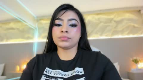 Snapshot of samanthaa_22_ chatting on May 11, 11:27 am Samanthaa online show from May 11, 11:27 am