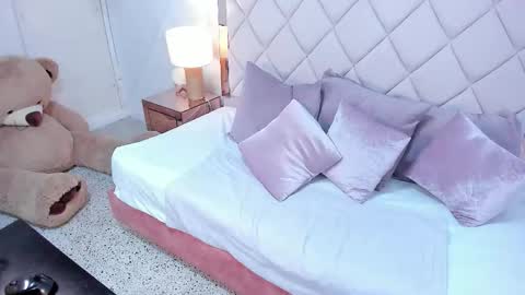 Samantha  online show from March 14, 5:02 am