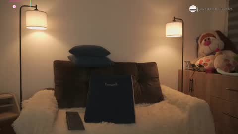 Snapshot of samanthaahoney_ chatting on June 16, 11:29 pm samantha online show from June 16, 11:29 pm