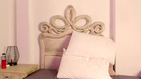 Snapshot of samanthaferrer_ chatting on June 24, 8:08 pm Samantha online show from June 24, 8:08 pm