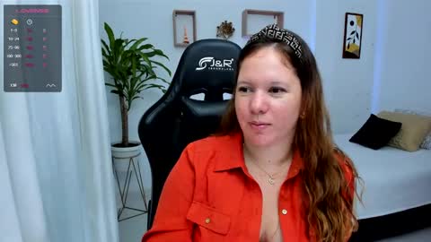 Samantha samy online show from December 5, 5:59 am