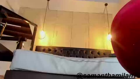 Snapshot of samanthamilan chatting on March 12, 3:18 pm Alejandra online show from March 12, 3:18 pm