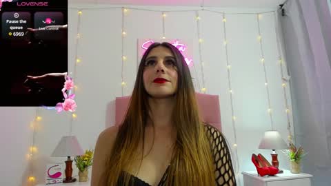 Snapshot of samanthamillher1 chatting on January 3, 12:33 am Samy  online show from January 3, 12:33 am