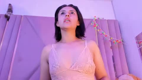 Snapshot of samanthamoonsx chatting on June 21, 10:12 pm Samantha online show from June 21, 10:12 pm