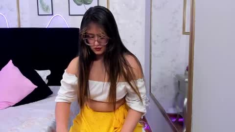 Snapshot of samanthapeachs chatting on March 11, 5:57 pm Alejandra online show from March 11, 5:57 pm