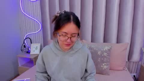 Snapshot of samanthapeachs chatting on November 15, 11:51 am Alejandra online show from November 15, 11:51 am