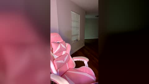 samanthaporsha online show from April 26, 12:47 pm