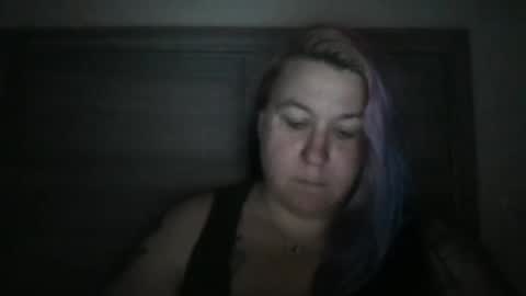 Snapshot of samanthasweetheart0402 chatting on June 4, 2:17 am samanthasweetheart0402 online show from June 4, 2:17 am