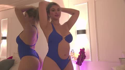 Snapshot of samanthavegga chatting on June 1, 6:20 pm Samantha Vega online show from June 1, 6:20 pm