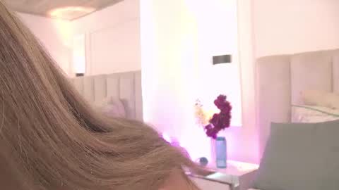 Samantha Vega online show from June 20, 7:38 pm
