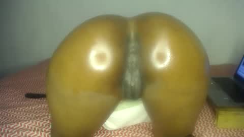 manth online show from February 11, 6:46 pm