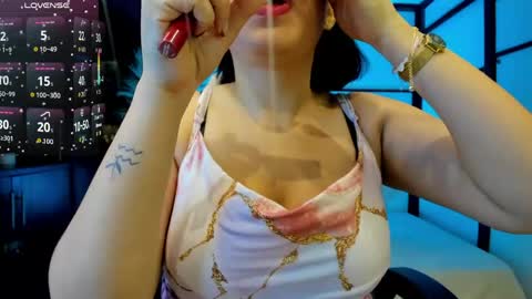 Snapshot of samaraanders chatting on May 7, 5:24 am Samara online show from May 7, 5:24 am