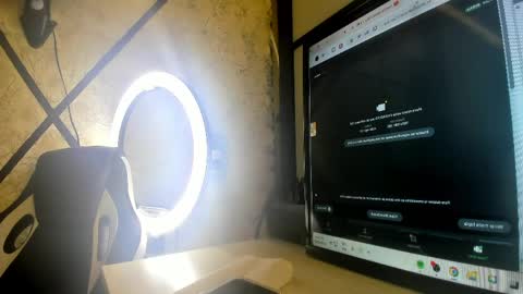 Snapshot of samaraanders chatting on May 16, 5:15 am Samara online show from May 16, 5:15 am
