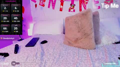 Snapshot of samaraeyes chatting on February 28, 6:09 pm -- -- online show from February 28, 6:09 pm